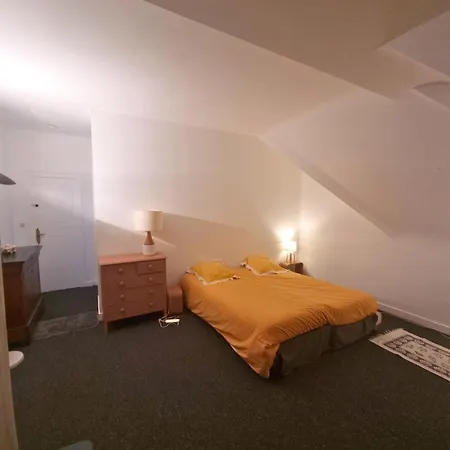 Appartement Familial, Lumineux, 200m