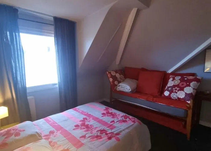 Familial, Lumineux, 200m 公寓